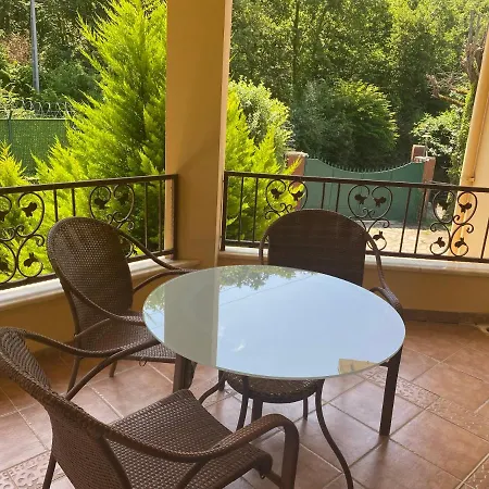 Farmház Sarikonaklar Garden Village