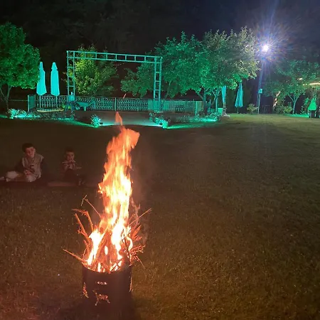Lantgård Sarikonaklar Garden Village Ağva