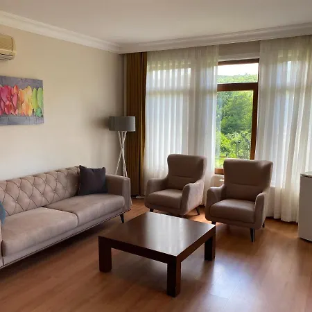 Sarikonaklar Garden Village ファームステイ Ağva
