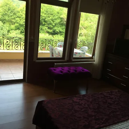 Lantgård Sarikonaklar Garden Village Ağva